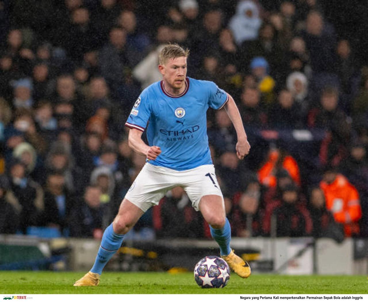 <a href="https://www.pshterate.com/"><img src="Kevin De Bruyne.jpg" alt="Negara yang Pertama Kali memperkenalkan Permainan Sepak Bola adalah Inggris"></a>