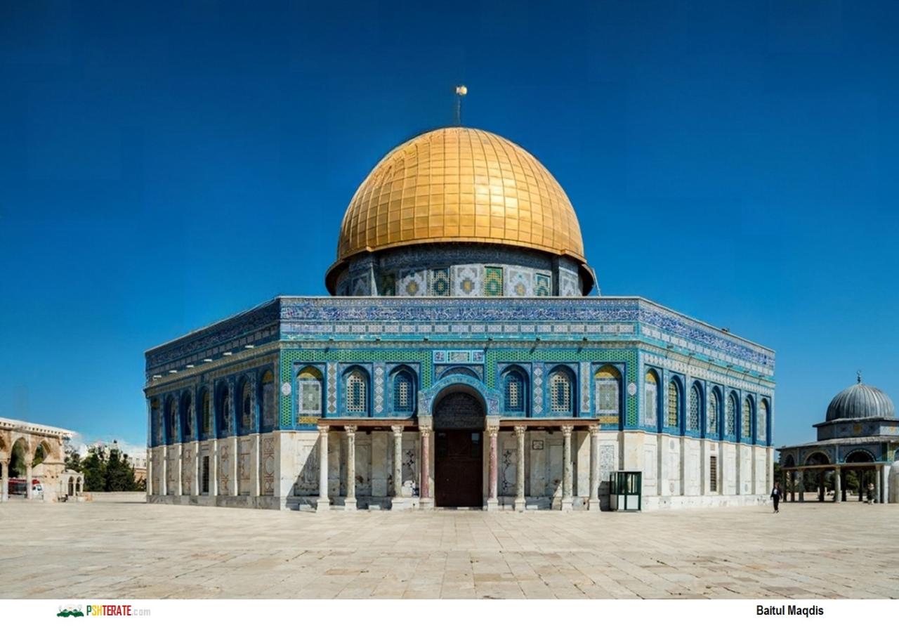 <a href="https://www.pshterate.com/"><img src="Masjid Al Aqsa.jpg" alt="Baitul Maqdis terletak di wilayah Timur Tengah"></a>