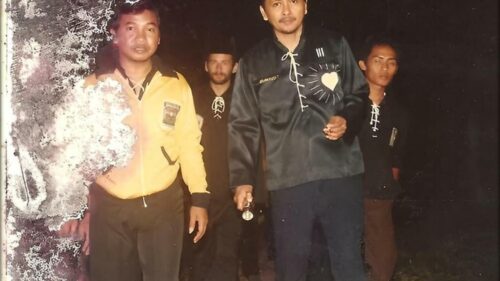 <a href="https://pshteratemas.blogspot.com/"><img src="Tarmadji-Boedi-Harsono-Bersama-Mas-Imam.jpg" alt="Cerita Inspirasi Dari Figur Tarmadji Boedi Harsono"></a>