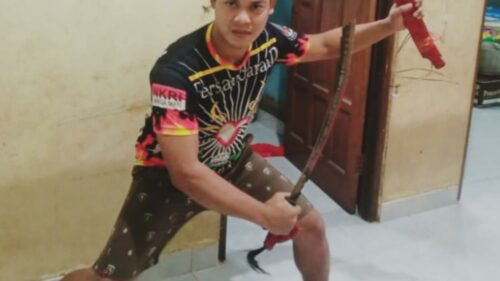 <a href="https://pshterate.com/"><img src="Teknik Dasar Pemakaian Senjata Pencak Silat.jpg" alt="Teknik Dasar Pencak Silat: Ilmu Setia Hati Kemanunggalan Sejati"></a>